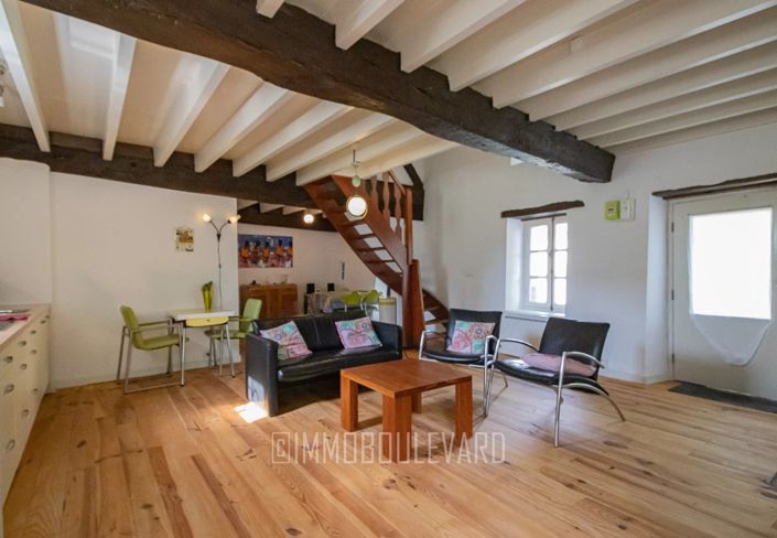 Image No.9-2 Bed House for sale