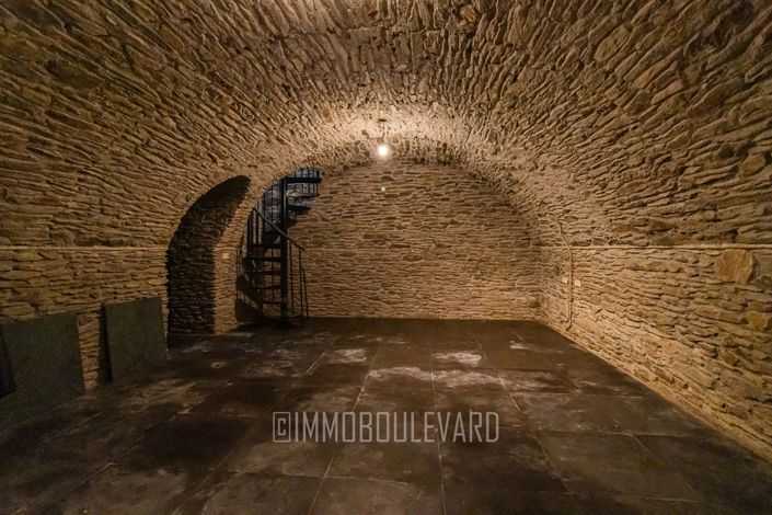 Image No.18-3 Bed House for sale