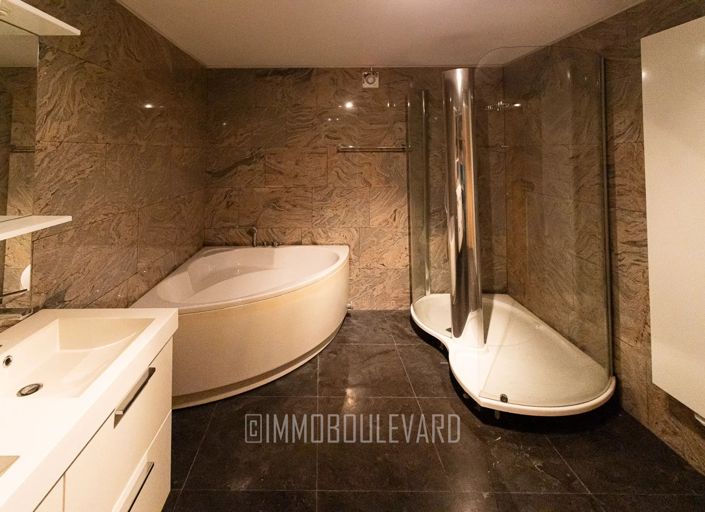 Image No.19-3 Bed House for sale