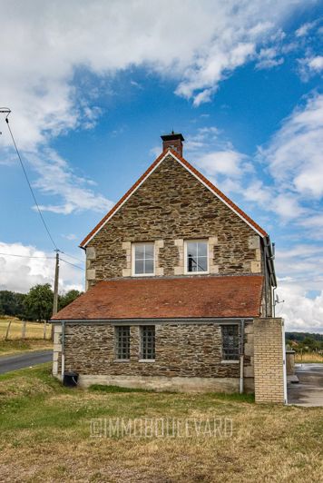 Image No.3-3 Bed House for sale