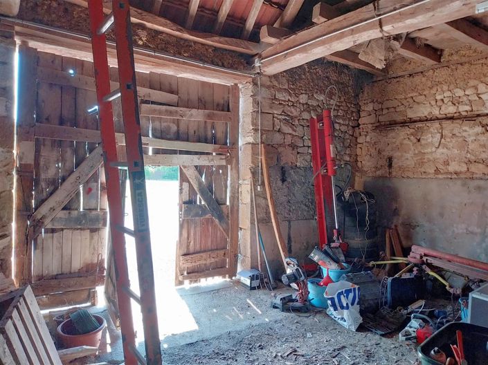 Image No.13-2 Bed House for sale