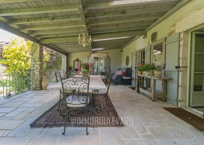 Image No.15-4 Bed House for sale