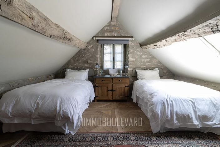 Image No.22-4 Bed House for sale