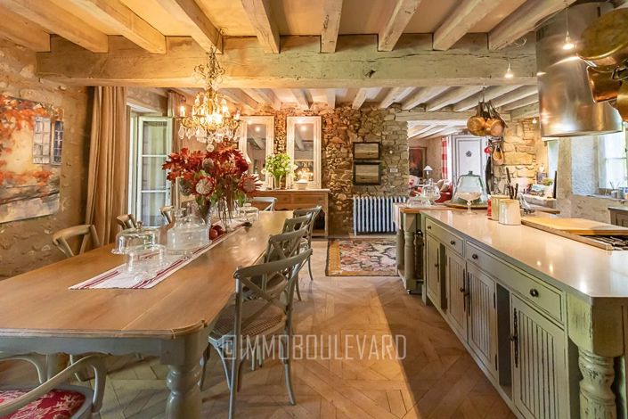 Image No.8-4 Bed House for sale