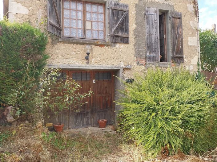 Image No.11-2 Bed House for sale