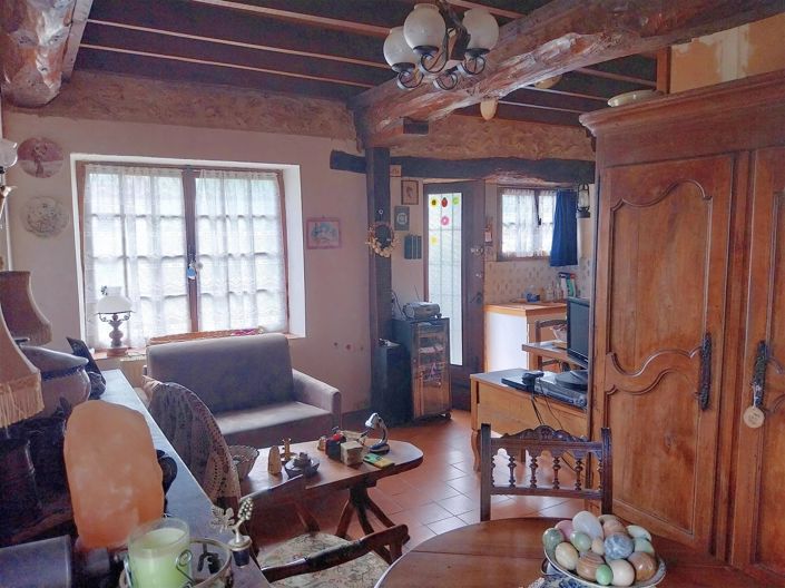 Image No.6-2 Bed House for sale