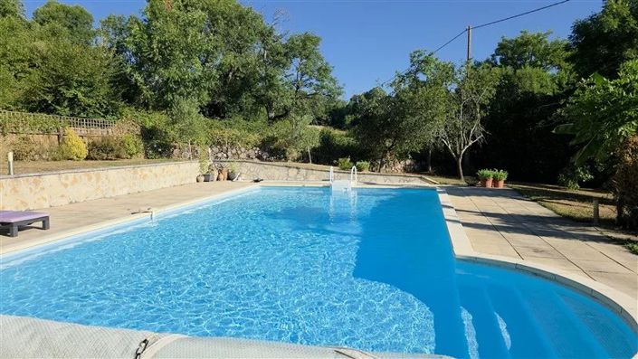 Image No.2-5 Bed Villa for sale