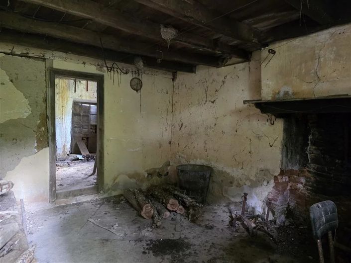 Image No.25-5 Bed House for sale