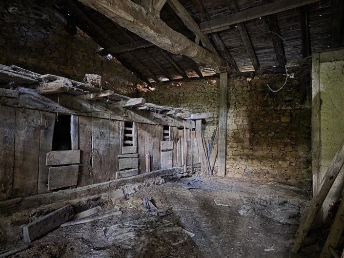 Image No.26-5 Bed House for sale