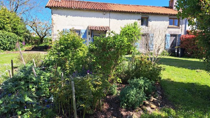 Image No.6-3 Bed House for sale