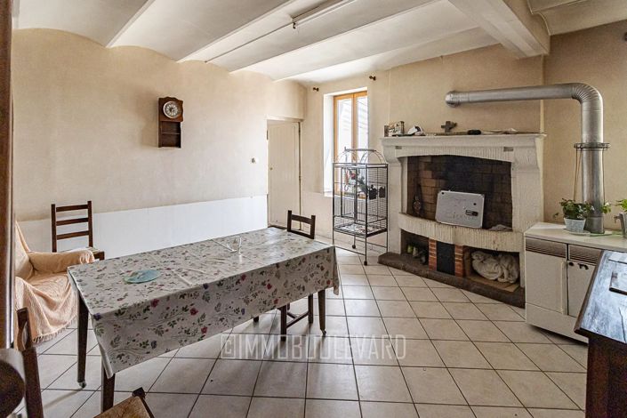 Image No.10-7 Bed House for sale