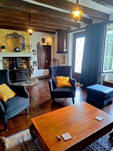 Image No.3-4 Bed House for sale