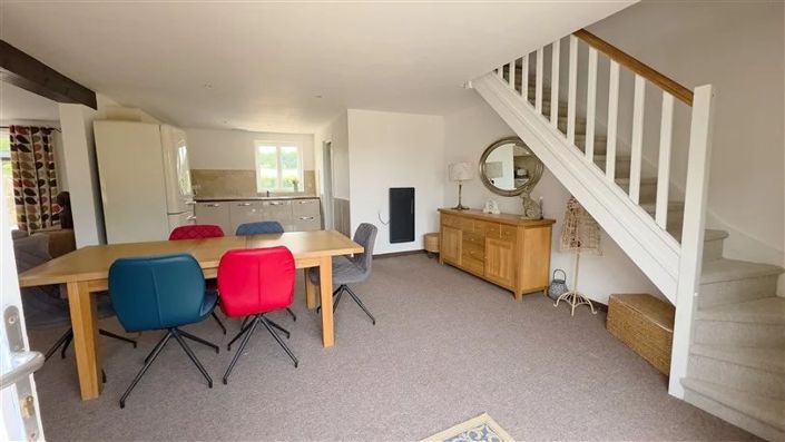 Image No.6-11 Bed Property for sale