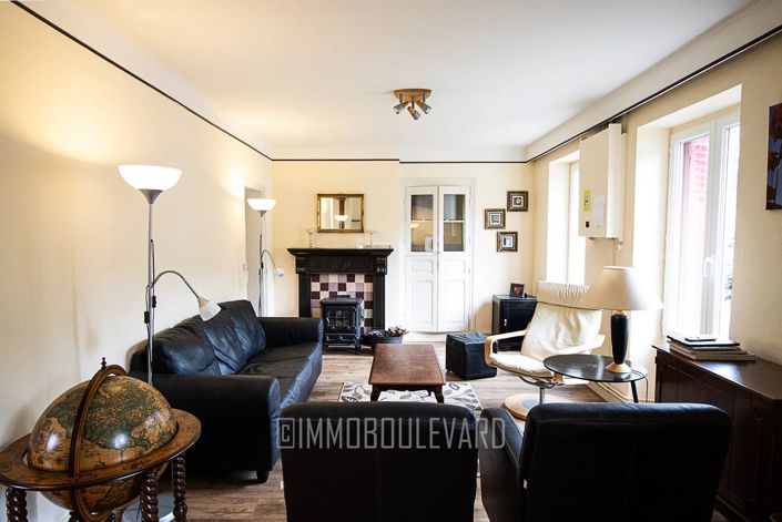 Image No.7-4 Bed House for sale