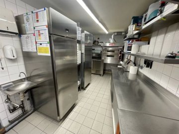 537a557314d6a3b5556bb557d7af95a6d94c04c137192