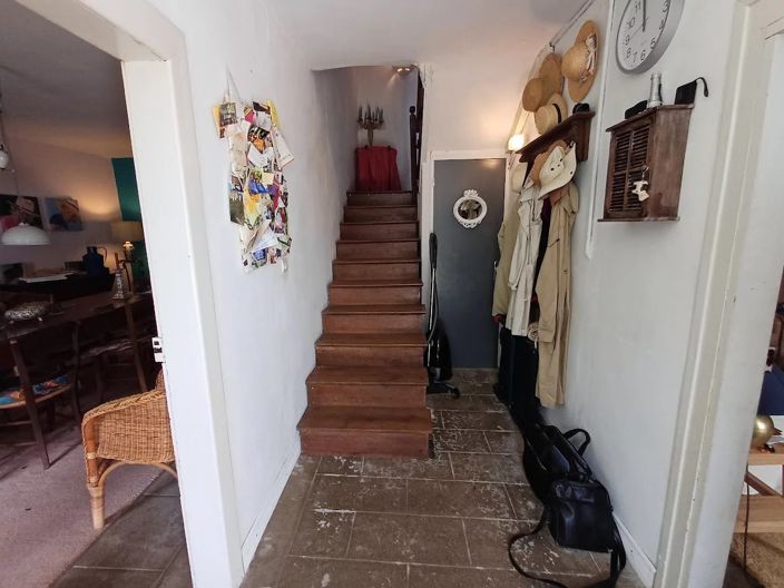 Image No.7-3 Bed House for sale