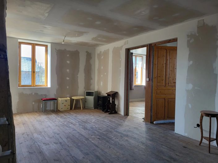 Image No.10-4 Bed House for sale