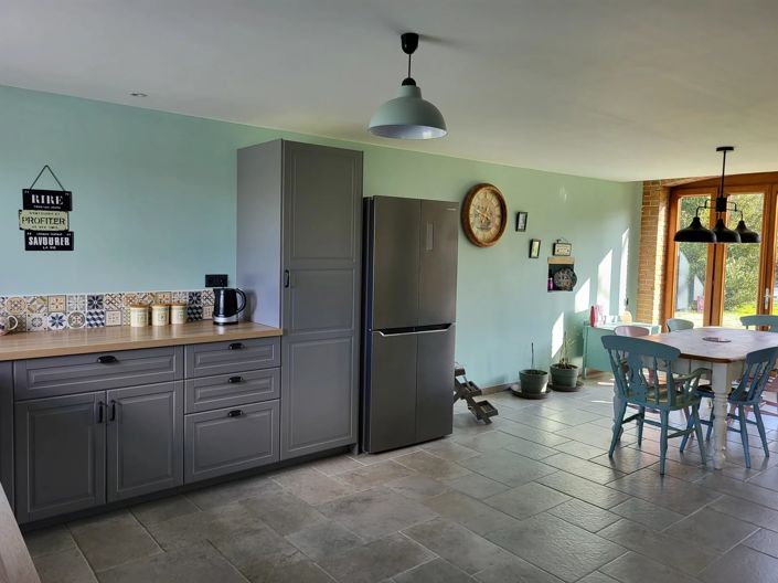 Image No.8-3 Bed House for sale