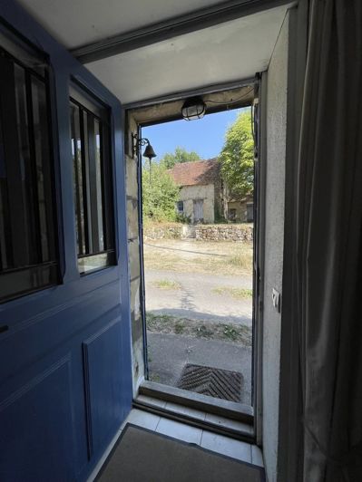 Image No.6-1 Bed House for sale