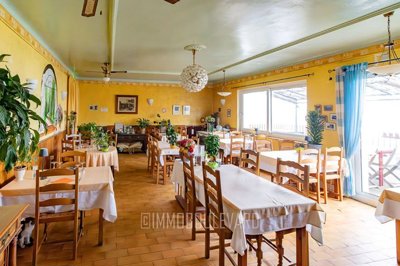 b3ac094af02116a786a209fdcc894ebe664f4a460a192