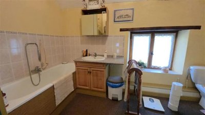 a3c93c8efc19e3a7ee017406c0d8a33b91983b4186862