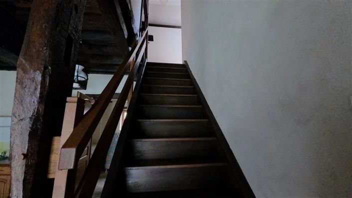 Image No.18-3 Bed House for sale