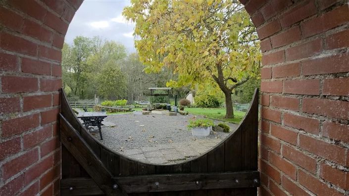 Image No.3-3 Bed House for sale