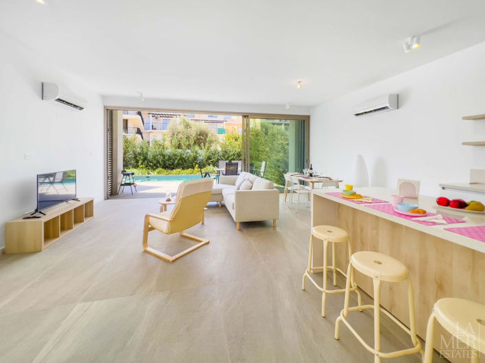 Image No.19-3 Bed Villa for sale