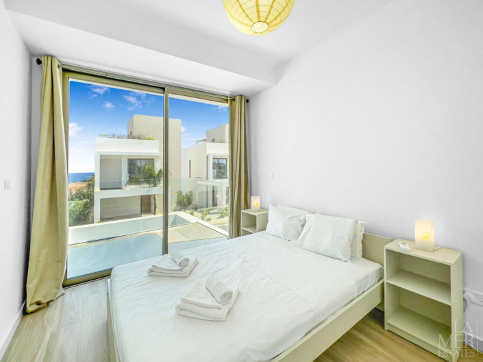 Image No.3-3 Bed Villa for sale