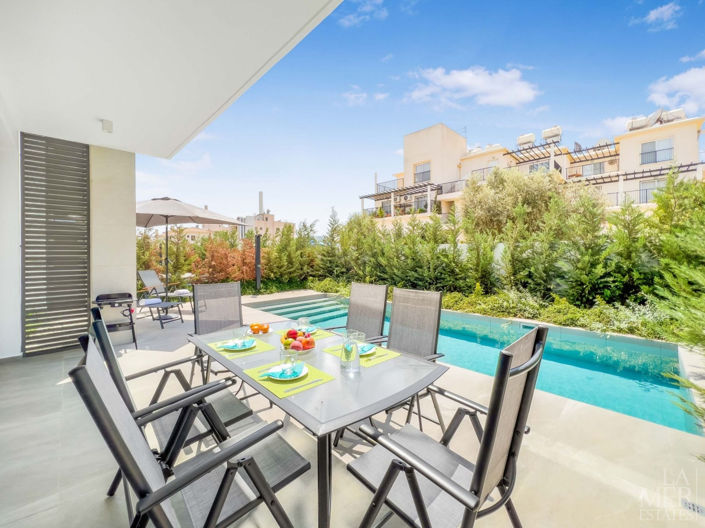 Image No.6-3 Bed Villa for sale