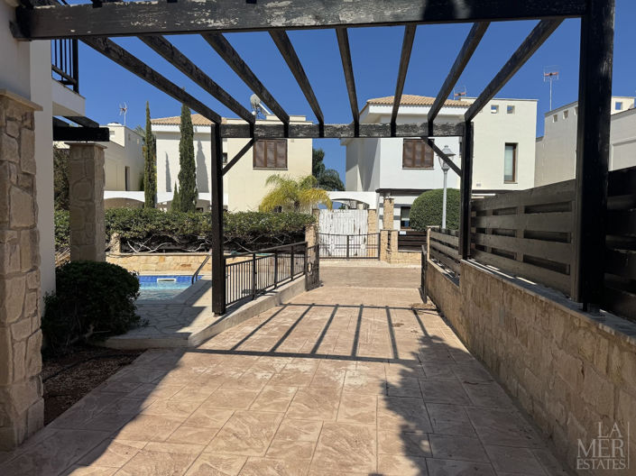 Image No.21-3 Bed Villa for sale