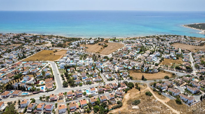 Image No.3-4 Bed Villa for sale