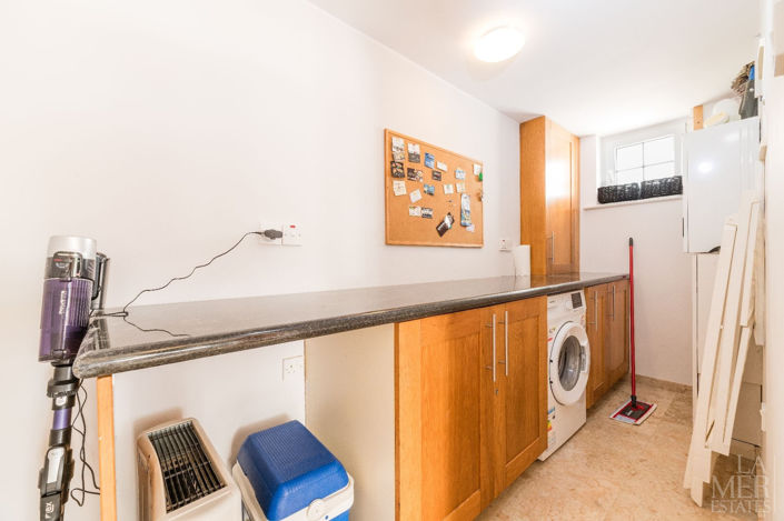 Image No.7-4 Bed Villa for sale