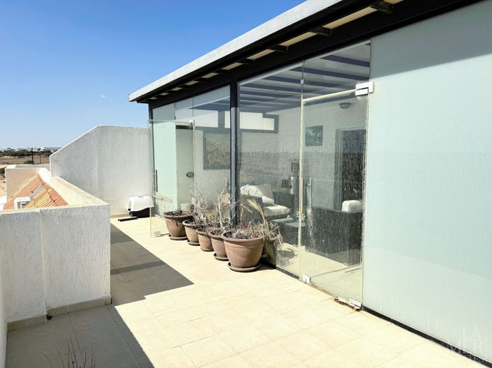 Image No.19-2 Bed Apartment for sale