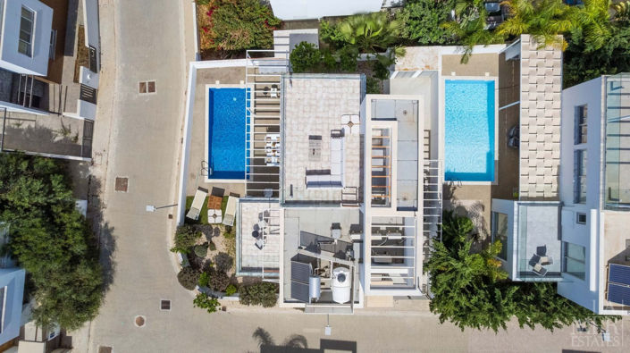 Image No.18-3 Bed Villa for sale