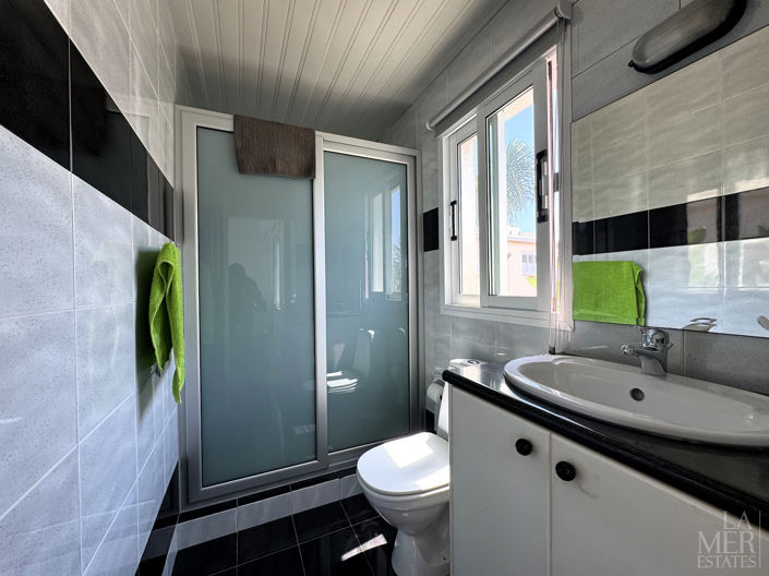 Image No.23-3 Bed Villa for sale