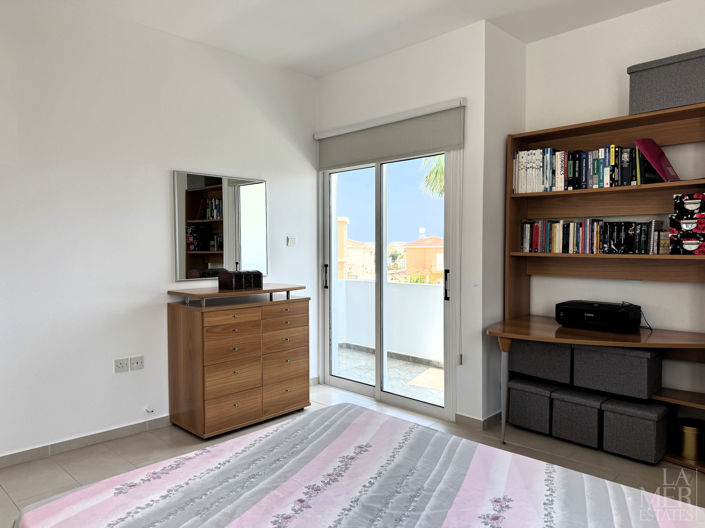 Image No.31-3 Bed Villa for sale