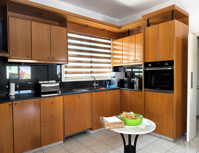 Image No.8-3 Bed Villa for sale