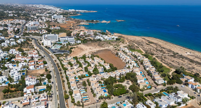 Image No.21-2 Bed Townhouse for sale