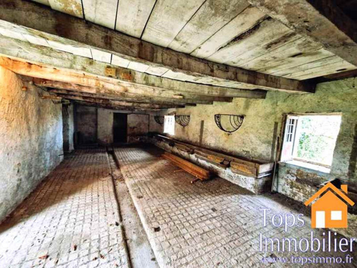 Image No.9-5 Bed Property for sale