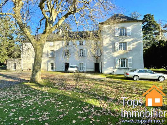 Image No.2-8 Bed Property for sale