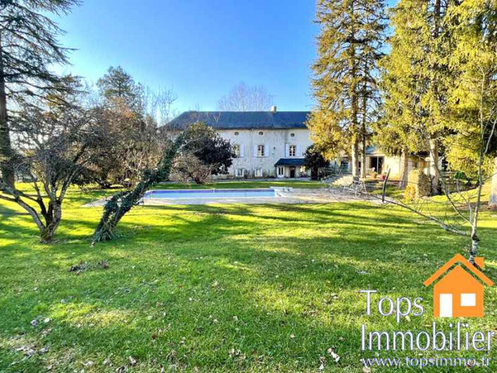 Image No.3-8 Bed Property for sale