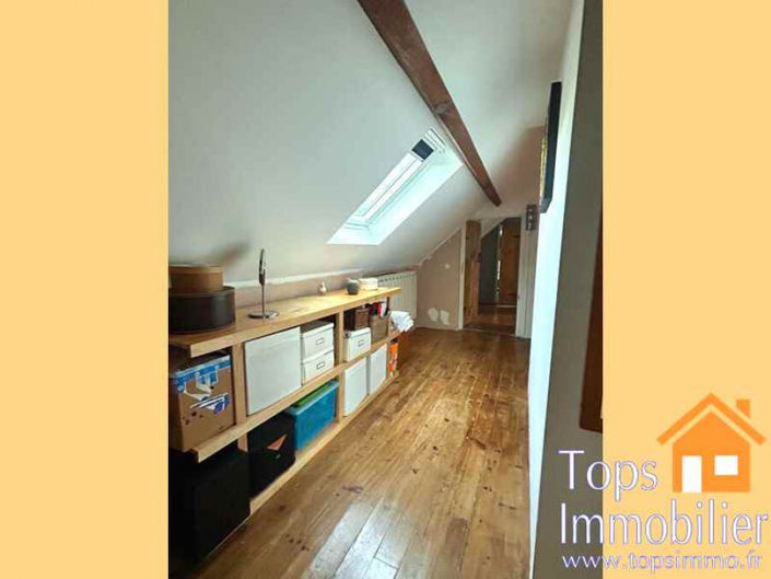 Image No.10-2 Bed House for sale