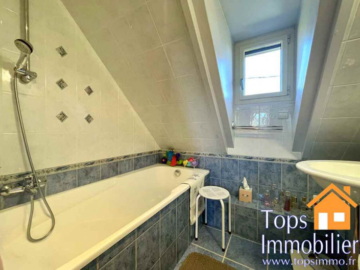 Image No.18-4 Bed House for sale