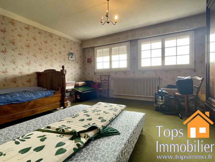 Image No.12-4 Bed House for sale