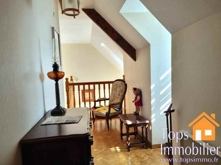 Image No.10-4 Bed Property for sale