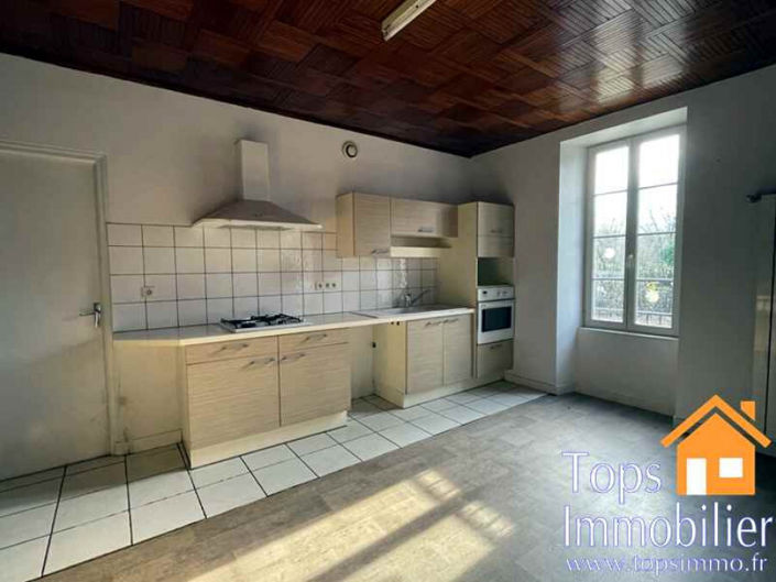 Image No.5-6 Bed Property for sale