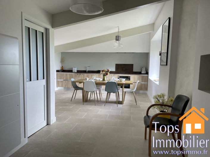 Image No.8-3 Bed House for sale