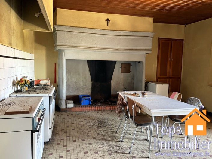 Image No.15-3 Bed Property for sale