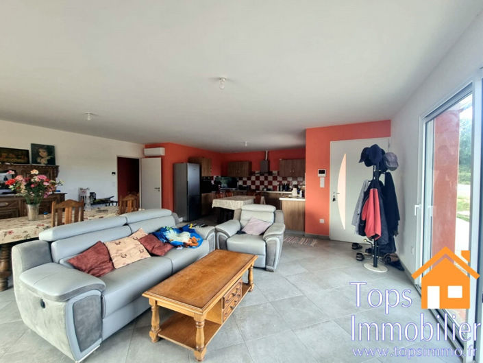 Image No.2-3 Bed House for sale